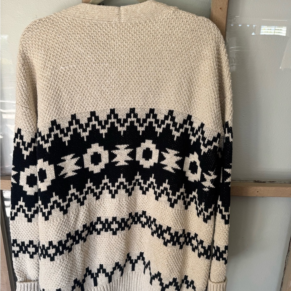 LUCKY BRAND cream/black cardi in this season hottest design! Zoom in 4 all deets - Picture 2 of 13